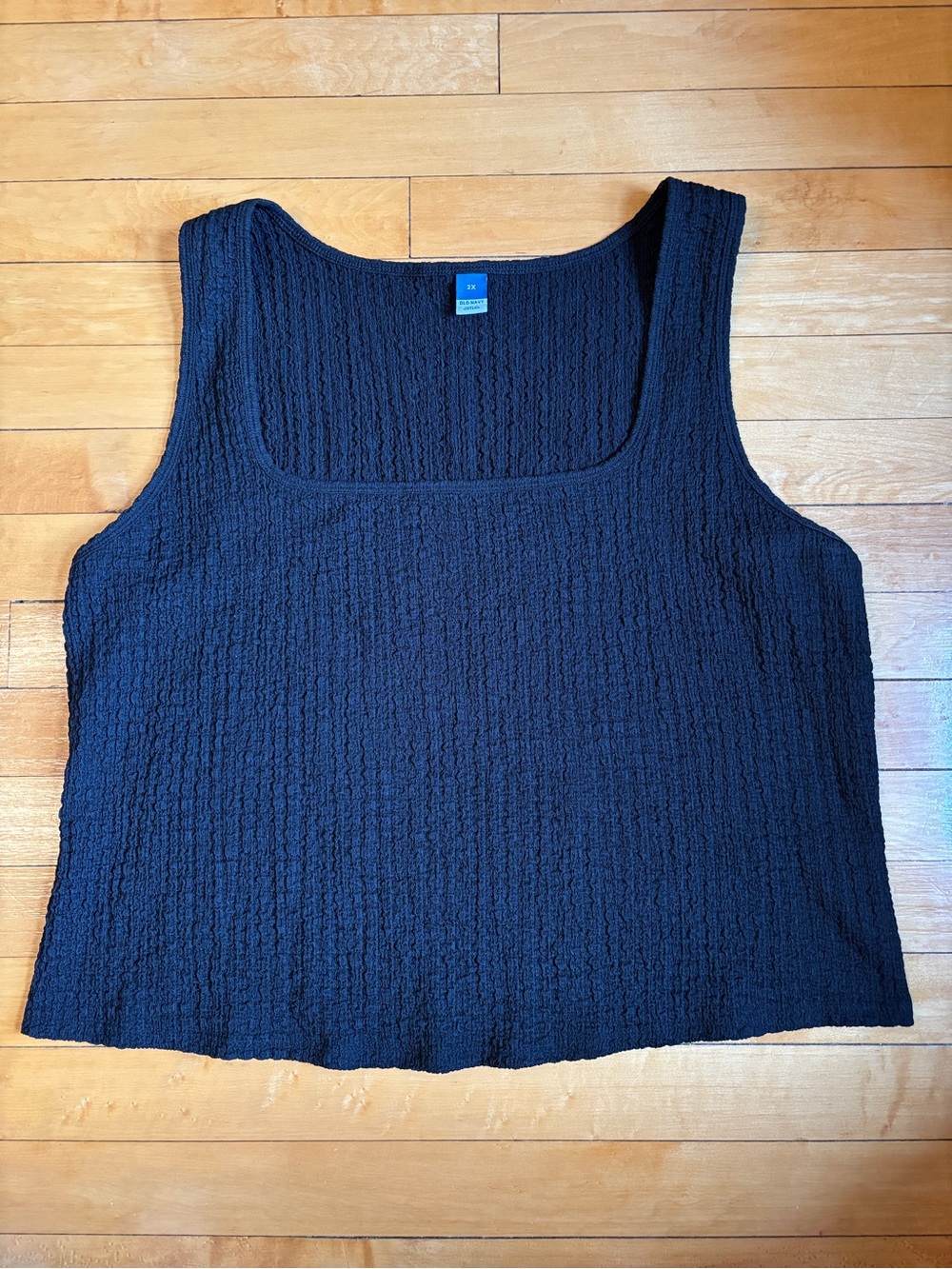 EUC Old Navy Square-Neck Black Textured Jacquard Tank Top | Womenโs Plus 2X